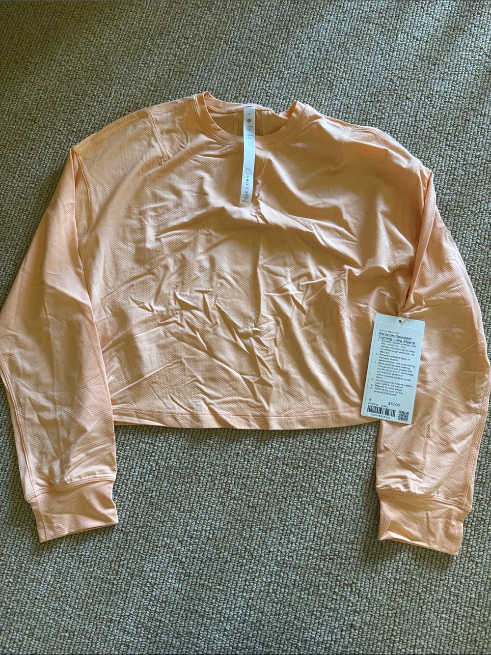 lululemon abrasion resistant training long sleeve NWT 4